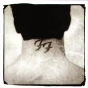 Der musikalische text AURORA von FOO FIGHTERS ist auch in dem Album vorhanden There is nothing left to lose (1999)