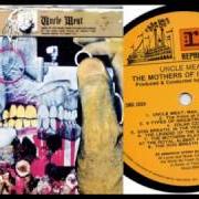 Der musikalische text DOG BREATH, IN THE YEAR OF THE PLAGUE von FRANK ZAPPA ist auch in dem Album vorhanden Uncle meat (1969)