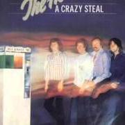 Der musikalische text CARACAS von THE HOLLIES ist auch in dem Album vorhanden A crazy steal (1978)