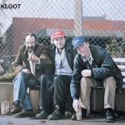 Der musikalische text CUCKOO von I AM KLOOT ist auch in dem Album vorhanden I am kloot (2003)