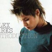 Der musikalische text CHASING THE BLUE von ALEX PARKS ist auch in dem Album vorhanden Alex parks  all song