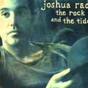Der musikalische text YOU'RE NOT AS YOUNG von JOSHUA RADIN ist auch in dem Album vorhanden Rock & the tide (2010)