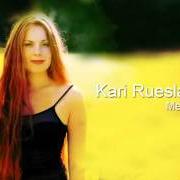 Der musikalische text IMAGES OF YOU von KARI RUESLÅTTEN ist auch in dem Album vorhanden Mesmerized