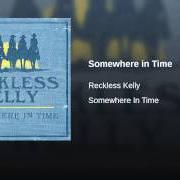 Der musikalische text LITTLE BLOSSOM von KELLY RECKLESS ist auch in dem Album vorhanden Somewhere in time (2010)