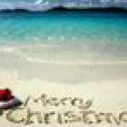 Der musikalische text CHRISTMAS IN DIXIE von KENNY CHESNEY ist auch in dem Album vorhanden All i want for christmas is a real good tan (2003)
