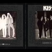 Der musikalische text ANYTHING FOR MY BABY von KISS ist auch in dem Album vorhanden Dressed to kill (1975)