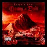 Der musikalische text THE DEVIL'S DEAL von KRAYZIE BONE ist auch in dem Album vorhanden Chasing the devil (2015)