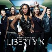 Der musikalische text HOLDING ON FOR YOU von LIBERTY X ist auch in dem Album vorhanden Thinking it over (2002)