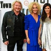 Der musikalische text FROM THIS DREAM von LITTLE BIG TOWN ist auch in dem Album vorhanden Little big town (2002)