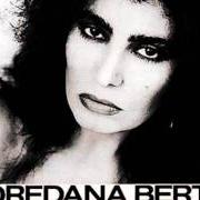 Der musikalische text LA GOCCIA von LOREDANA BERTÈ ist auch in dem Album vorhanden Made in italy (1981)