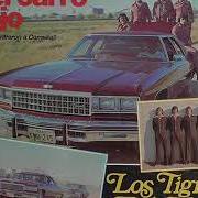 Der musikalische text EL HIJO DE CAMELIA von LOS TIGRES DEL NORTE ist auch in dem Album vorhanden La banda del carro rojo (2006)