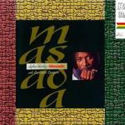 Der musikalische text LES CHIENS von ALPHA BLONDY ist auch in dem Album vorhanden Masada (1992)