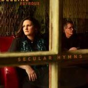 Der musikalische text HEAVEN HELP US ALL von MADELEINE PEYROUX ist auch in dem Album vorhanden Got you on my mind (2004)