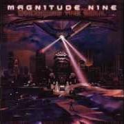 Der musikalische text THIRTY DAYS OF NIGHT von MAGNITUDE 9 ist auch in dem Album vorhanden Decoding the soul (2004)