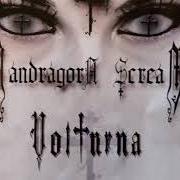 Der musikalische text HEARTBOUND EVE von MANDRAGORA SCREAM ist auch in dem Album vorhanden Volturna (2009)