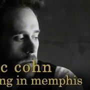 Der musikalische text LISTENING TO LEVON von MARC COHN ist auch in dem Album vorhanden Work to do (2019)