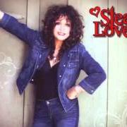 Der musikalische text WALK BY FAITH von MARIA MULDAUR ist auch in dem Album vorhanden Steady love (2011)