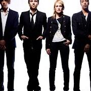 Der musikalische text GIMME SYMPATHY von METRIC ist auch in dem Album vorhanden Fantasies (2009)