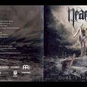Der musikalische text THROUGH TREACHEROUS FLAMES von NEAERA ist auch in dem Album vorhanden Ours is the storm (2013)