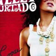 Der musikalische text EN LAS MANOS DE DIOS (IN GOD'S HANDS - SPANISH VERSION) von NELLY FURTADO ist auch in dem Album vorhanden Loose