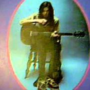 Der musikalische text FLY von NICK DRAKE ist auch in dem Album vorhanden Bryter layter (1970)