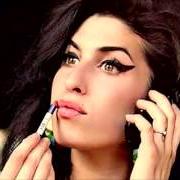 Der musikalische text AMY, AMY, AMY / OUTRO von AMY WINEHOUSE ist auch in dem Album vorhanden Frank (2003)