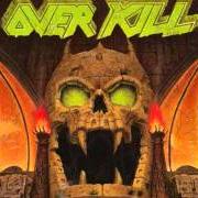 Der musikalische text HOLE IN THE SKY von OVERKILL ist auch in dem Album vorhanden The years of decay (1989)