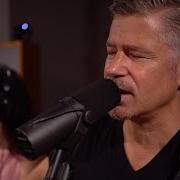 Der musikalische text WE COME TO YOU JESUS von PAUL BALOCHE ist auch in dem Album vorhanden Your mercy (2016)