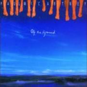 Der musikalische text GOLDEN EARTH GIRL von PAUL MCCARTNEY ist auch in dem Album vorhanden Off the ground (1993)