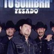 Der musikalische text ME MOCHO UN DEDO von PESADO ist auch in dem Album vorhanden Tu sombra (2005)
