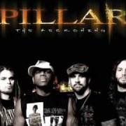 Der musikalische text ANGEL IN DISGUISE von PILLAR ist auch in dem Album vorhanden The reckoning (2006)