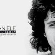 Der musikalische text NA VOGLIA 'E JASTEMMÀ von PINO DANIELE ist auch in dem Album vorhanden Tracce di libertà (2015)
