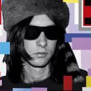 Der musikalische text TRIPPIN' ON YOUR LOVE von PRIMAL SCREAM ist auch in dem Album vorhanden Chaosmosis (2016)