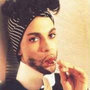 Der musikalische text POOM POOM von PRINCE ist auch in dem Album vorhanden Crystal ball (1998)