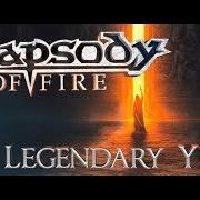 Der musikalische text RIDING THE WINDS OF ETERNITY von RHAPSODY OF FIRE ist auch in dem Album vorhanden Legendary years (2017)