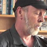 Der musikalische text CAN'T WIN von RICHARD THOMPSON ist auch in dem Album vorhanden More guitar (2003)