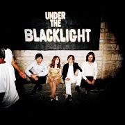 Der musikalische text UNDER THE BLACKLIGHT von RILO KILEY ist auch in dem Album vorhanden Under the blacklight (2007)