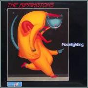 Der musikalische text SHE LIKES TO WATCH von RIPPINGTONS ist auch in dem Album vorhanden Moonlighting (1987)
