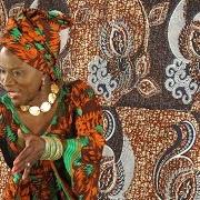 Der musikalische text KULUMBU von ANGELIQUE KIDJO ist auch in dem Album vorhanden Eve (2014)