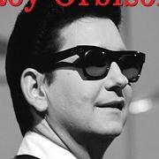 Der musikalische text LOVE HURTS von ROY ORBISON ist auch in dem Album vorhanden The ultimate collection (2016)