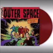 Der musikalische text NOT OUR PLACE TO BE von RPWL ist auch in dem Album vorhanden Tales from outer space (2019)