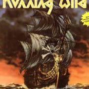 Der musikalische text WAR IN THE GUTTER von RUNNING WILD ist auch in dem Album vorhanden Under jolly roger (1987)