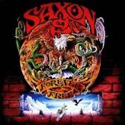 Der musikalische text ONE STEP AWAY von SAXON ist auch in dem Album vorhanden Forever free (1992)