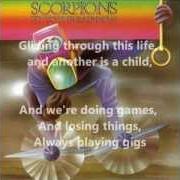 Der musikalische text FAR AWAY von SCORPIONS ist auch in dem Album vorhanden Fly to the rainbow (1974)