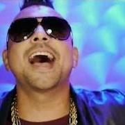 Der musikalische text TOUCH THE SKY von SEAN PAUL ist auch in dem Album vorhanden Tomahawk technique (2012)