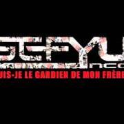 Der musikalische text INTRO: SANS PLOMB 93 von SEFYU ist auch in dem Album vorhanden Suis-je le gardien de mon frère? (2008)