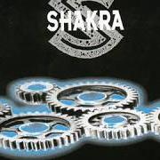 Der musikalische text HANDS ON THE TRIGGER (LIVE) von SHAKRA ist auch in dem Album vorhanden And life begins (2000)