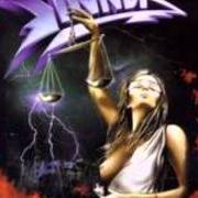 Der musikalische text WHITE LIGHTNING von SINNER ist auch in dem Album vorhanden Judgement day (1996)