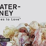 Der musikalische text NO CITIES TO LOVE von SLEATER-KINNEY ist auch in dem Album vorhanden No cities to love (2015)
