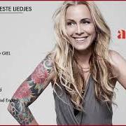 Der musikalische text BETWEEN THESE WALLS von ANOUK ist auch in dem Album vorhanden Anouk   all song